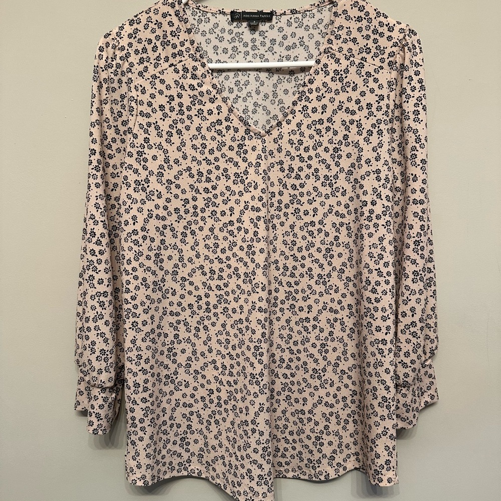 Adrianna Papell Creamy Pink and Black Floral Blouse Small